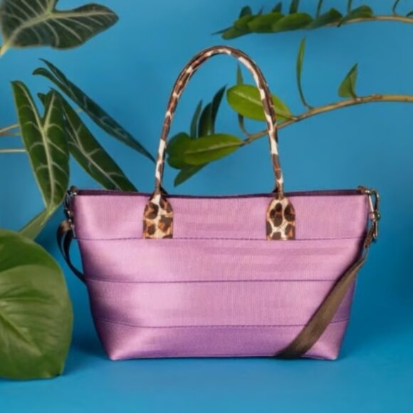 Harveys Limited Edition Lilac Baguette + Leopard - Picture 1 of 4